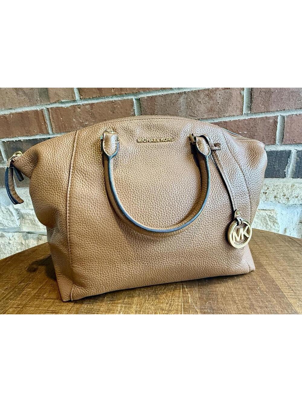 Michael Kors Riley Satchel Large Brand New with Tags In Color Acorn